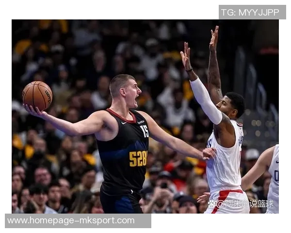 快船与森林狼激战一触即发谁能在这场对决中笑到最后